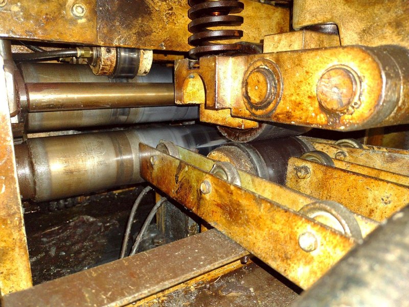 15&quot; X .125&quot; AIDA MODEL #LFS-40R STRAIGHTENER &amp; SERVO COIL STRIP FEEDER: STOCK #20565