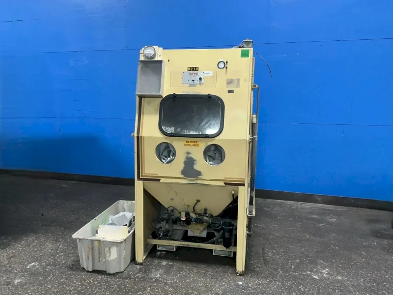 EMPIRE 35” X 41” X 47” ABRASIVE BEAD BLAST MACHINE  -  PF-3642