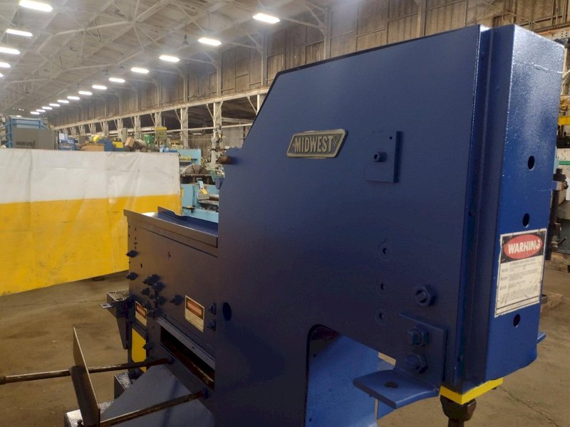 80 TON MIDWEST MODEL #150-80DE HYDRAULIC IRONWORKER: STOCK #17220
