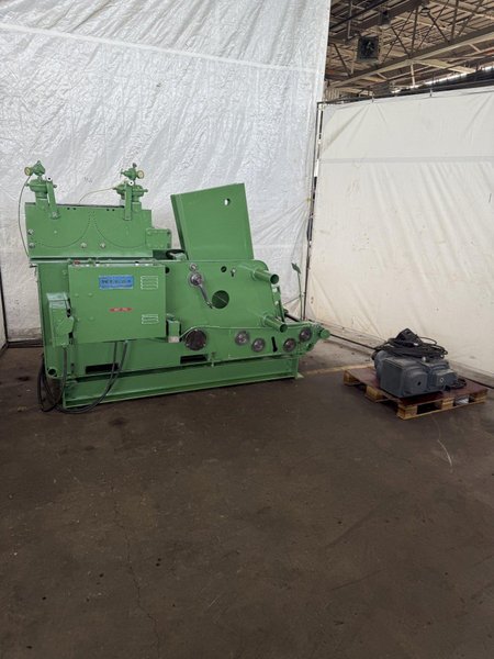 8,000 LB X 18" X .187" REGAL COIL CRADLE &amp; STRAIGHTENER. STOCK #1227024