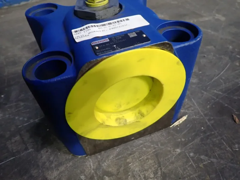 REXROTH HYDRAULIC VALVE   -  R900737037