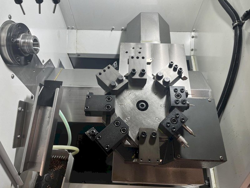 Haas CL-1 CNC 2-Axis Chucker with Bar Feed and 8-Station Turret, NEW 2021