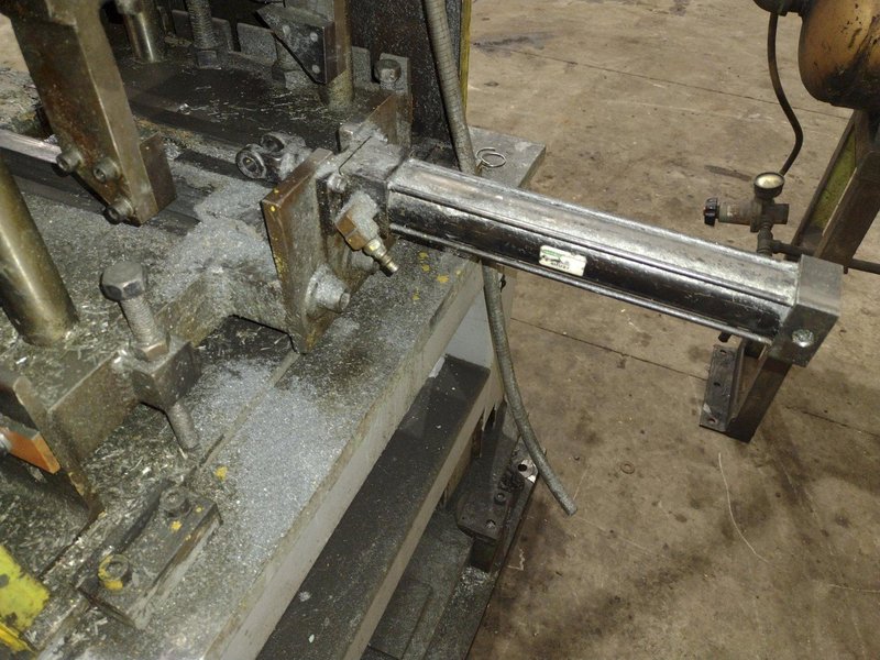 7 TON AIRAM ARDCOR PNEUMATIC 4 POST CUTOFF PRESS: YOBRO #25223