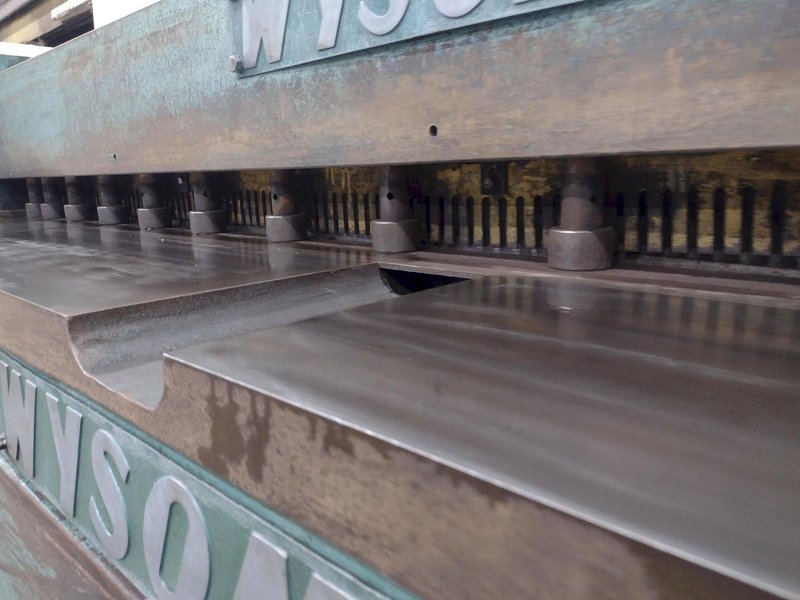 10' X 16 GAUGE WYSONG MODEL #A-120-HD MECHANICAL PNEUMATIC AIR POWER SHEAR: STOCK #18736