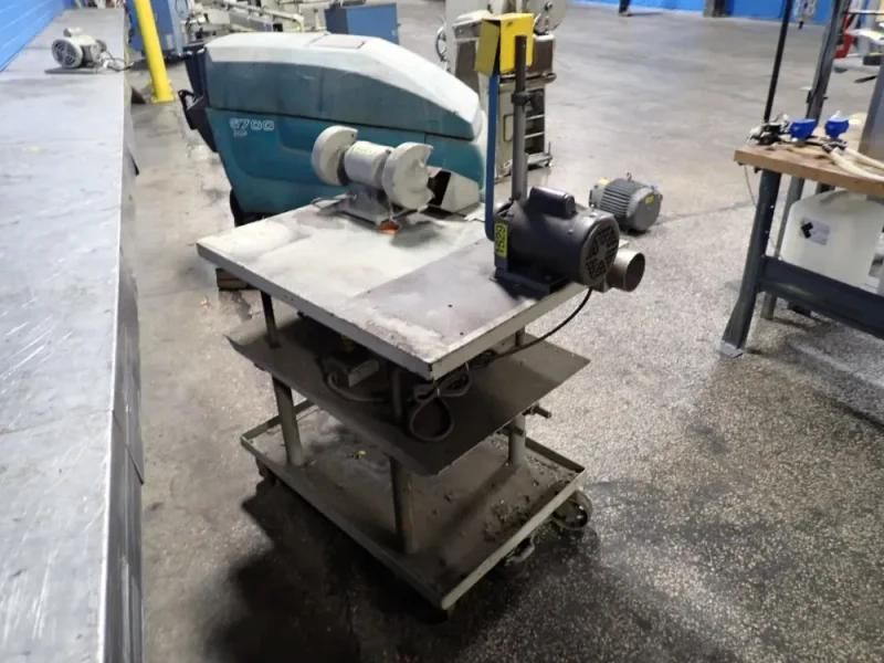 GRINDER/SANDER WORKSTATION
