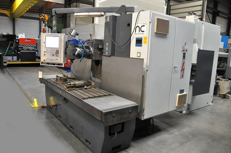 Correa A16 X: 1800 - Y: 800 - Z: 800 mm CNC