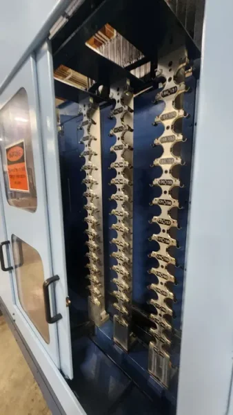 2004 MATSUURA PLUS-300PC17 4th Axis CNC Horizontal Machining Center