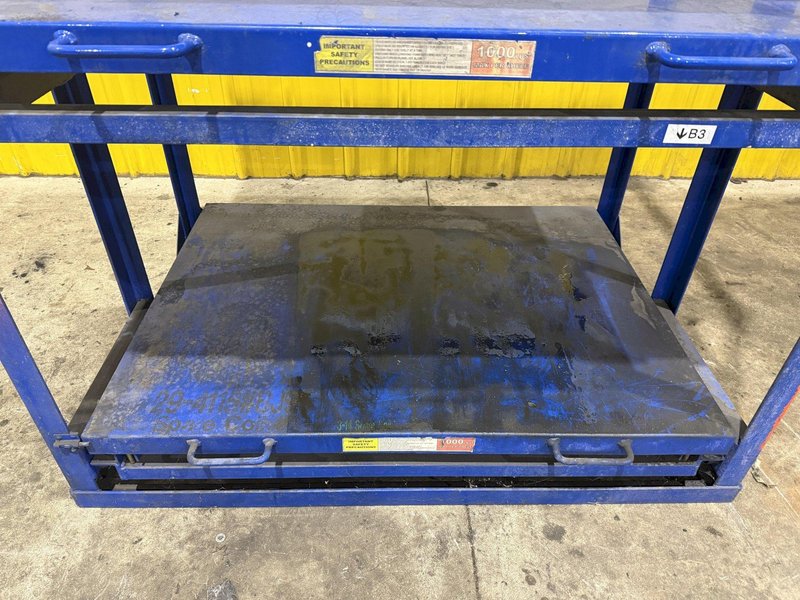 (4) 1,000 LB CAPACITY DIE RACKS W/ SLIDING SHELVES: YOBRO #24478