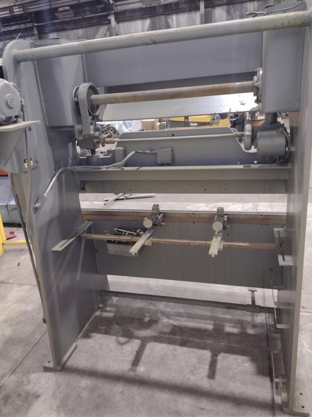 30 TON X 6' X 14 GAUGE CHICAGO DREIS &amp; KRUMP MODEL #56-A MECHANICAL PRESS BRAKE: STOCK #22761