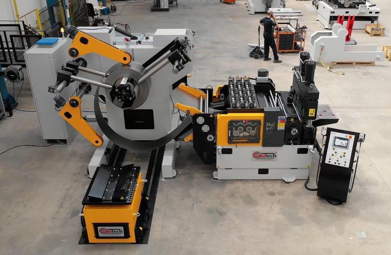 51" x .177" Coil-Tech Space-Saver Servo Coil Feed Line For Sale, 30,000 lbs. Coil Capacity, Year 2022