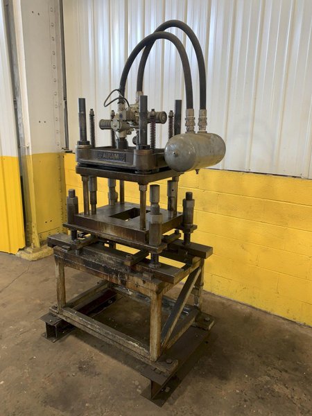 12 TON AIRAM 4-POST DUAL VALVE CUTOFF PRESS: STOCK #13723