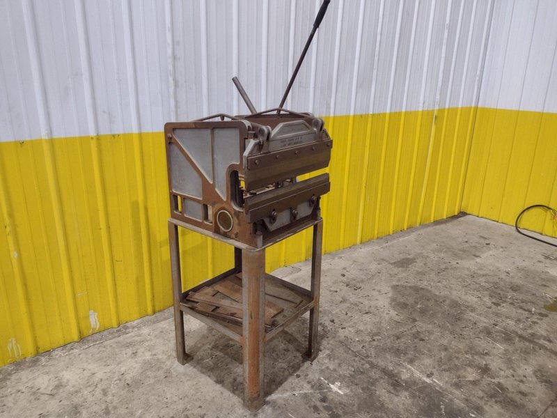 24" DIACRO MODEL #1 HAND OPERATED PRESS BRAKE: YOBRO #24962