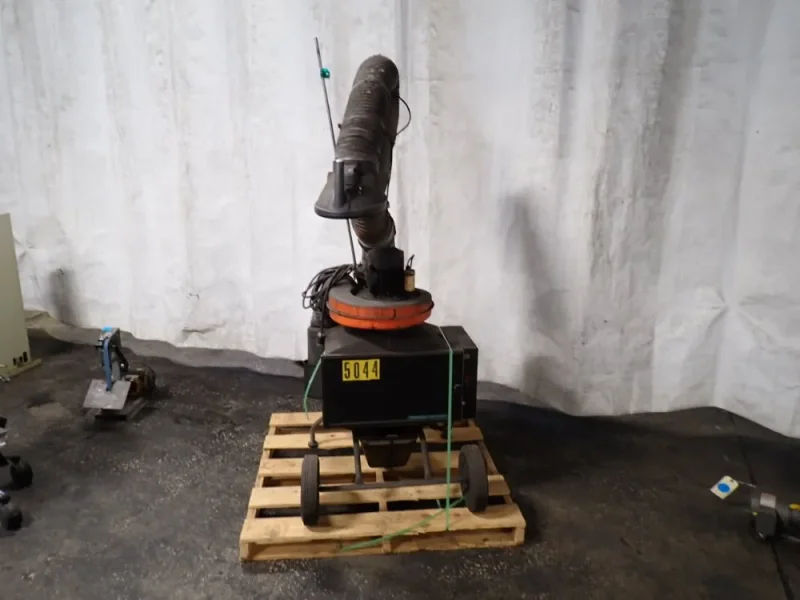 NEDERMAN WELDING FUME EXTRACTOR