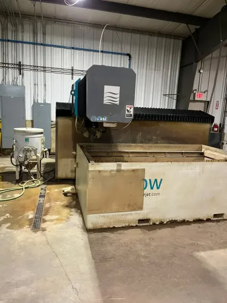2014 FLOW MACH 3 2513B | Waterjet Cutters