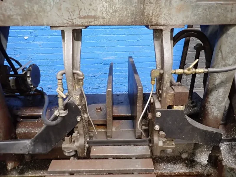 Wells 15 1/2" X 19 1/2" Horizontal Band Saw