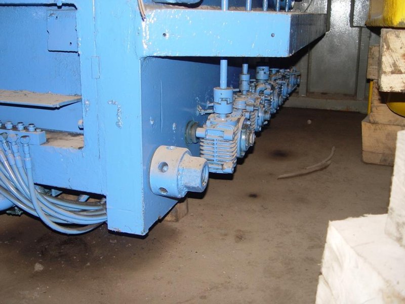 4” (100 MM) SUTTON TWO-PLANE MODEL #3 - 2-1/2L SHAPE STRAIGHTENER: STOCK 13896