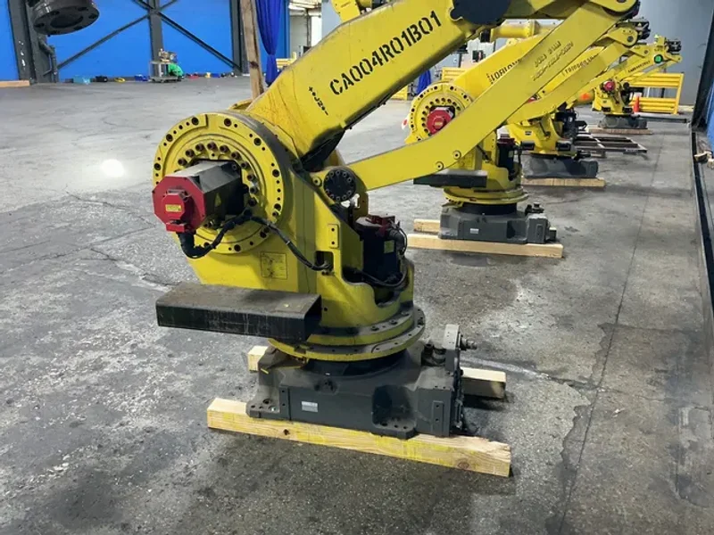 FANUC ROBOT ARM  -  M-900IA/260L