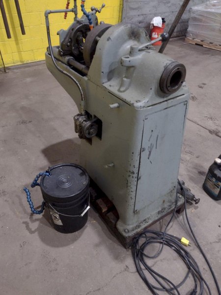 2" LANDIS "LITTLE PORTABLE" PIPE THREADER: STOCK #18592