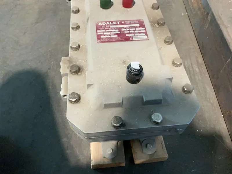 ADALET 7.5/10HP STARTER ENCLOSURE  -  XCBSAQ N4 6130