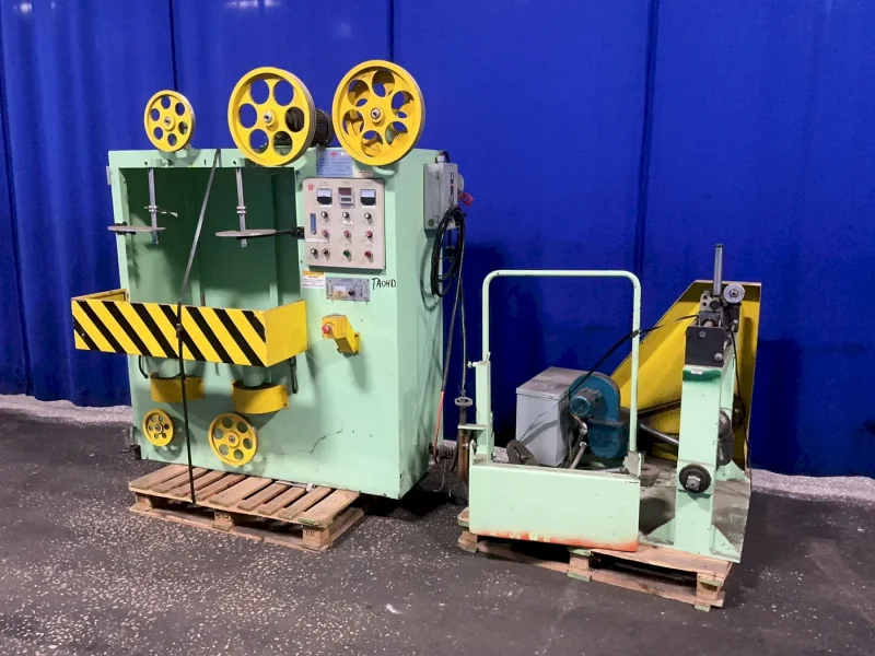 SECRI DOUBLE-DECK PACKAGE PAPER MACHINE  -  ZD-630