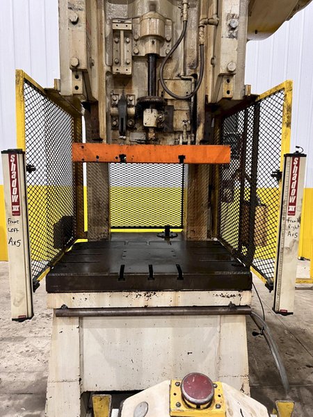 110 TON  MINSTER MODEL #G1-110 GAP FRAME PRESS, 8&quot; STROKE: STOCK 21250