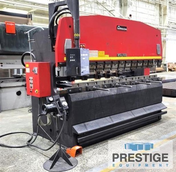 Amada RG100 110 Ton x 10&#039; CNC Press Brake