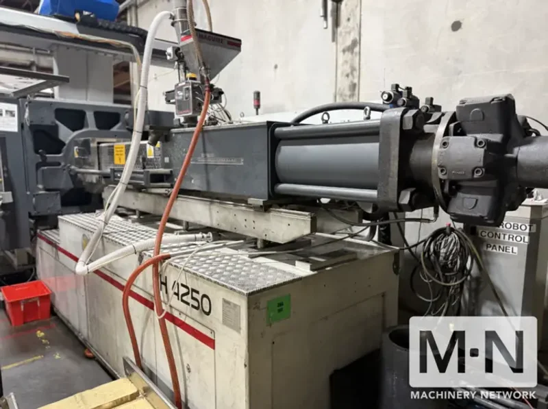 605 TON 83 OZ NEGRI BOSSI MODEL V550 CANBIO INJECTION MOLDING MACHINE MFG 2014