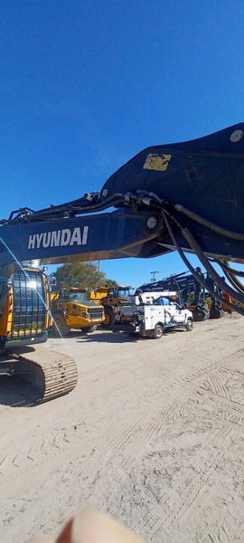 2022 Hyundai HX235 Stock # 0000163