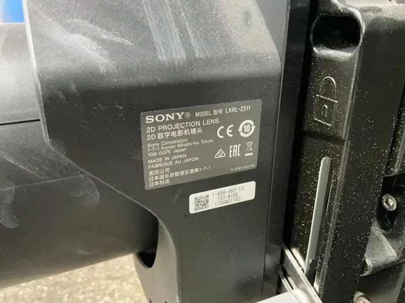 Sony 4k Digital Cinema Projector   -  Srx-t615