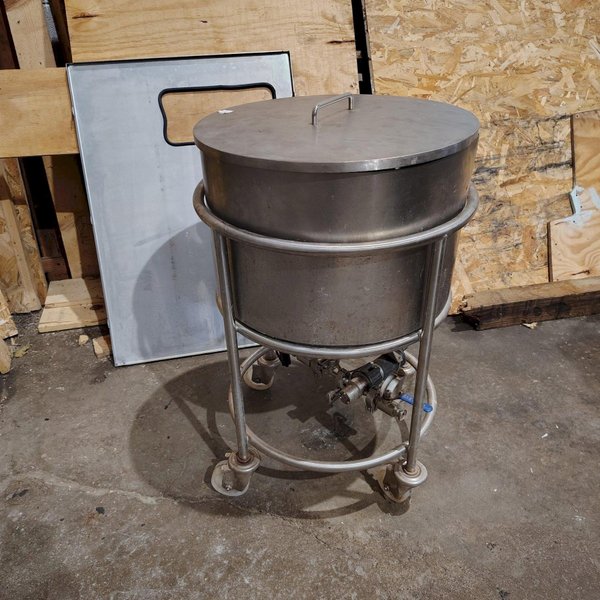 Armfield FT102XA Carbonator &amp; Filler; 2023 – Pilot-Scale Beverage Carbonation &amp; Filling System