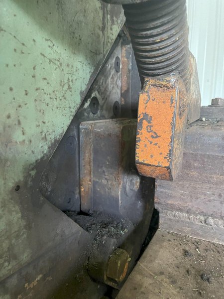 95 TON HILL ACME MODEL #6 HYDRAULIC IRONWORKER: STOCK #14712