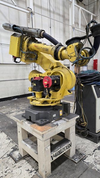 FANUC R2000IB/210F W/ R-30IA Controls USED