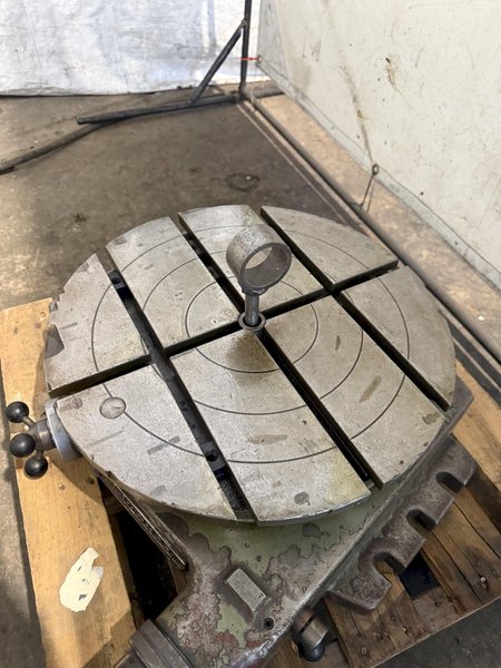 18" ADVANCE ROTARY TABLE. STOCK # 1216225