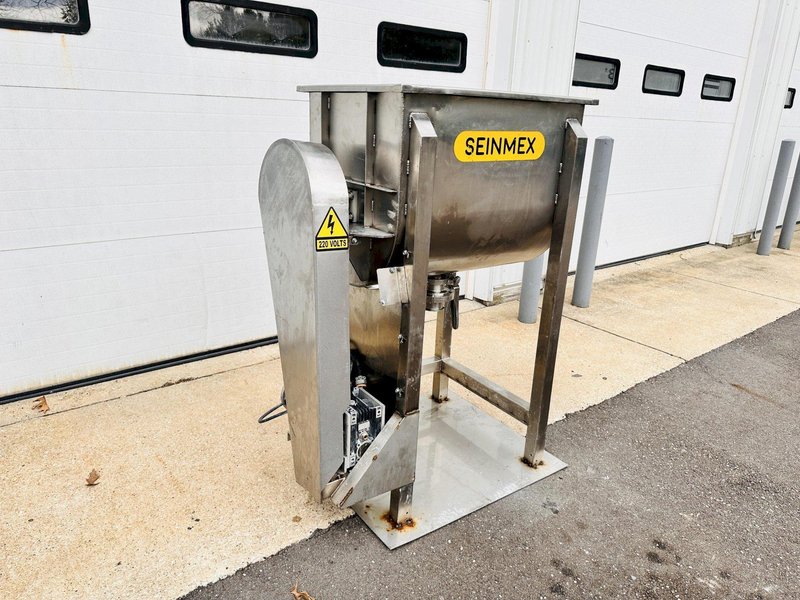 Seinmex 5 Cu.Ft. Ribbon Blender