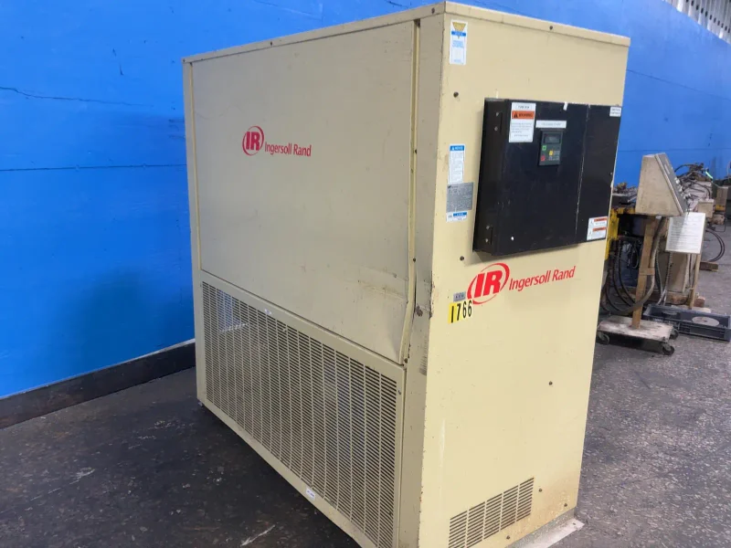 INGERSOLL RAND 9  HP REFRIGERATED COMPRESSED AIR DRYER  -  D2720INA400