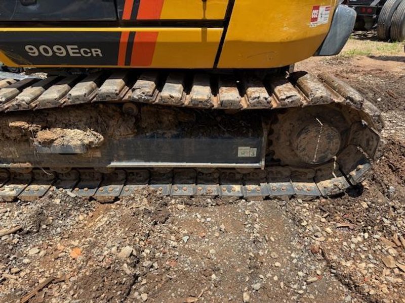 LiuGong 909ECR Compact Excavator, 2023 – Only 400 hours!