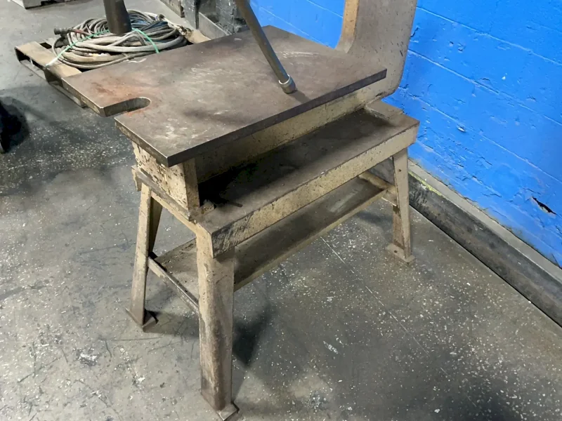 18”X26” TABLE MANUAL ARBOR PRESS
