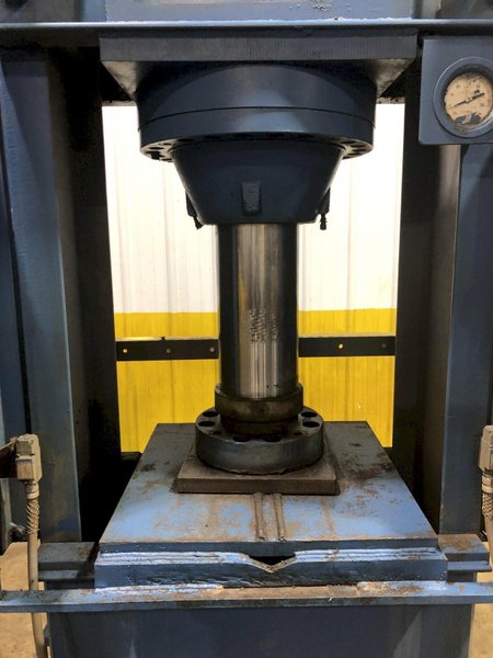 300 TON DAKE H-FRAME HYDRAULIC PRESS: STOCK #17036