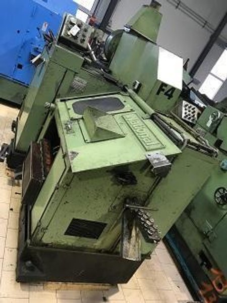 NATIONAL MODEL M5 HIGH SPEED SINGLE DIE TUBULAR RIVET HEADER