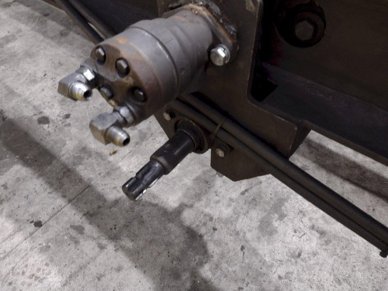 (3) 30&#039; CHAIN POWERED TRANSFER ARMS: STOCK #22913