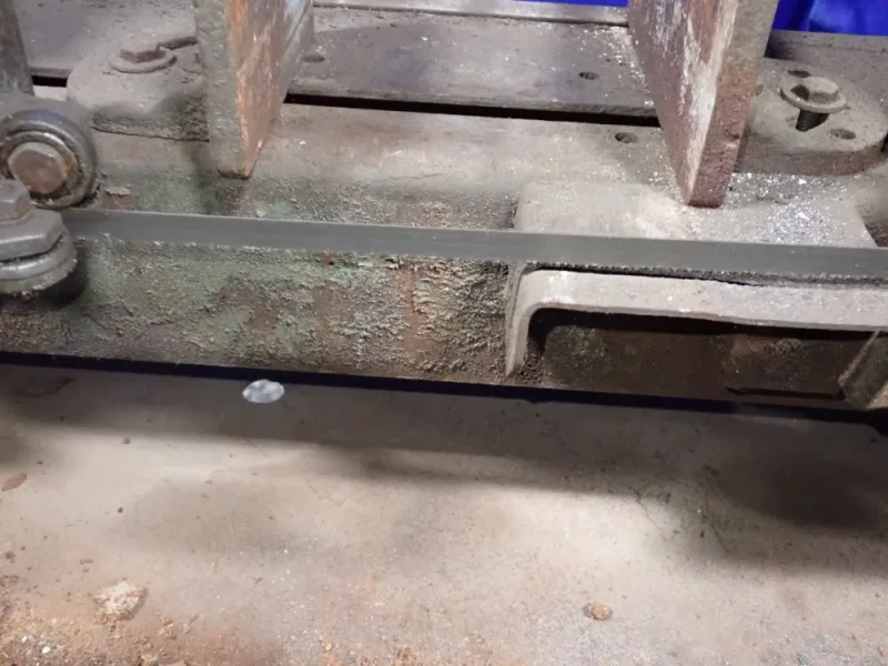 16" X 12" HORIZONTAL BAND SAW