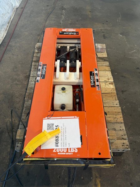 (NEW) 2000 LB X 24&quot; X 60&quot; HERKULES HYDRAULIC LIFT TABLE. STOCK # 0887025