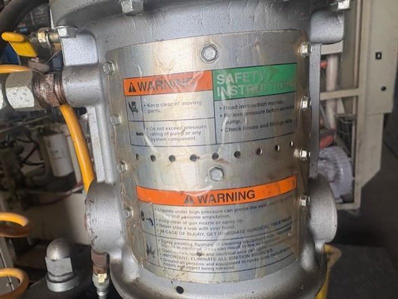 5 GAL BUCKET GRACO AIR MOTOR MODEL 222-772 STOCK# 4435