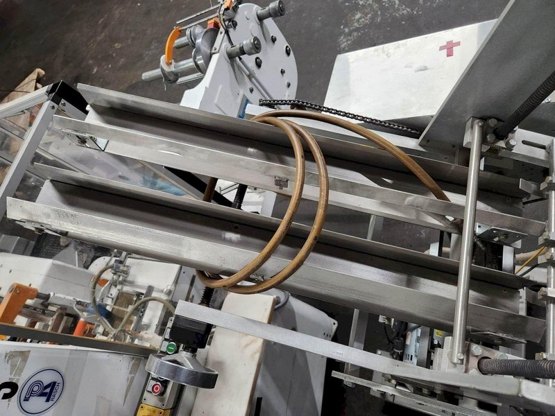 Barry-Wehmiller Thiele Reciprocating Placer, 2003