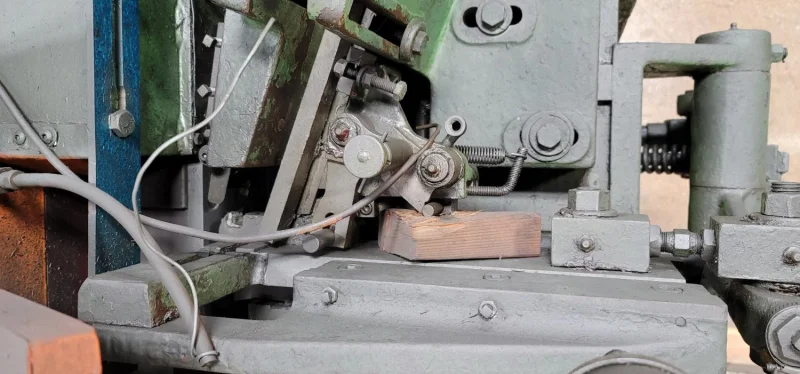 1/2" Waterbury Farrel #30 Incline Pick and Place Thread Roller