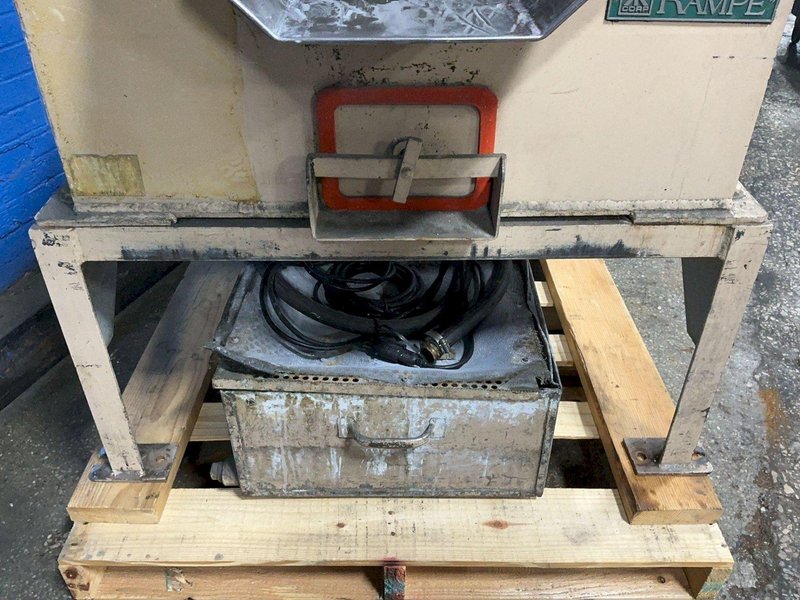RAMPE 12” X 12” X 22” GRANULATOR  -  VOF22
