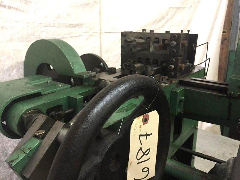 Synchro BS-12B2 Paper Clip Machine