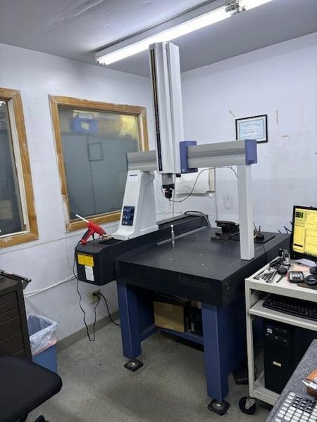 5.7.4 Mitutoyo Crysta Plus M574 CMM, 2012 – Available Immediately