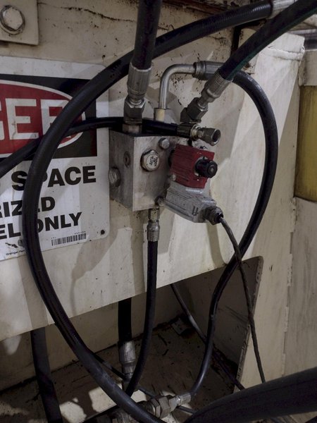 20,000 LBS x 36&quot; ASC MODEL SUA2-36 DRIVEN UNCOILER COIL REEL: STOCK #20442