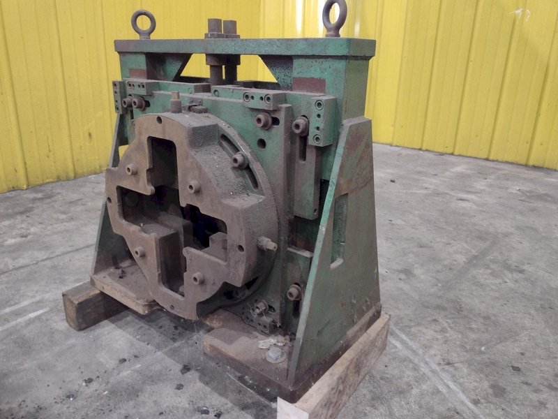 TISHKEN STRAIGHTENING ADJUSTABLE TURKS HEAD FOR ROLLFORMER: STOCK #22616